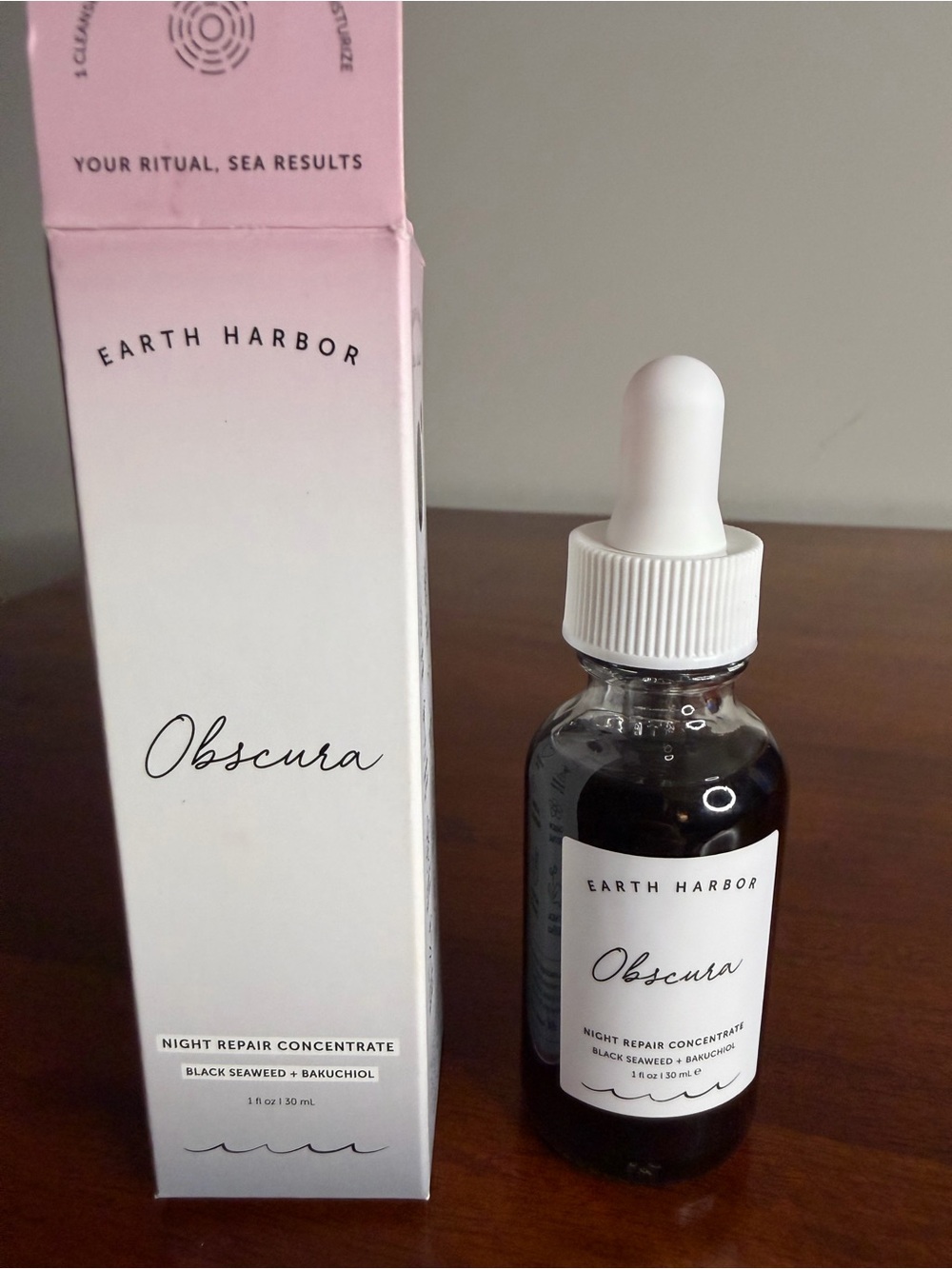 Earth Harbor Obscura Night Repair Concentrate